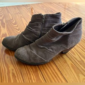 Miss Sixty suede boots brown size 8 IGGY